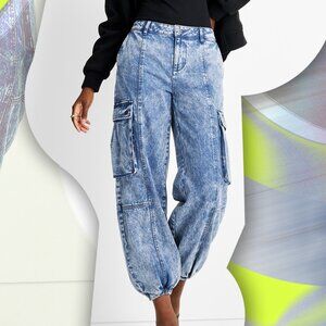 Mid-Rise Cargo Jeans - Future Collective™